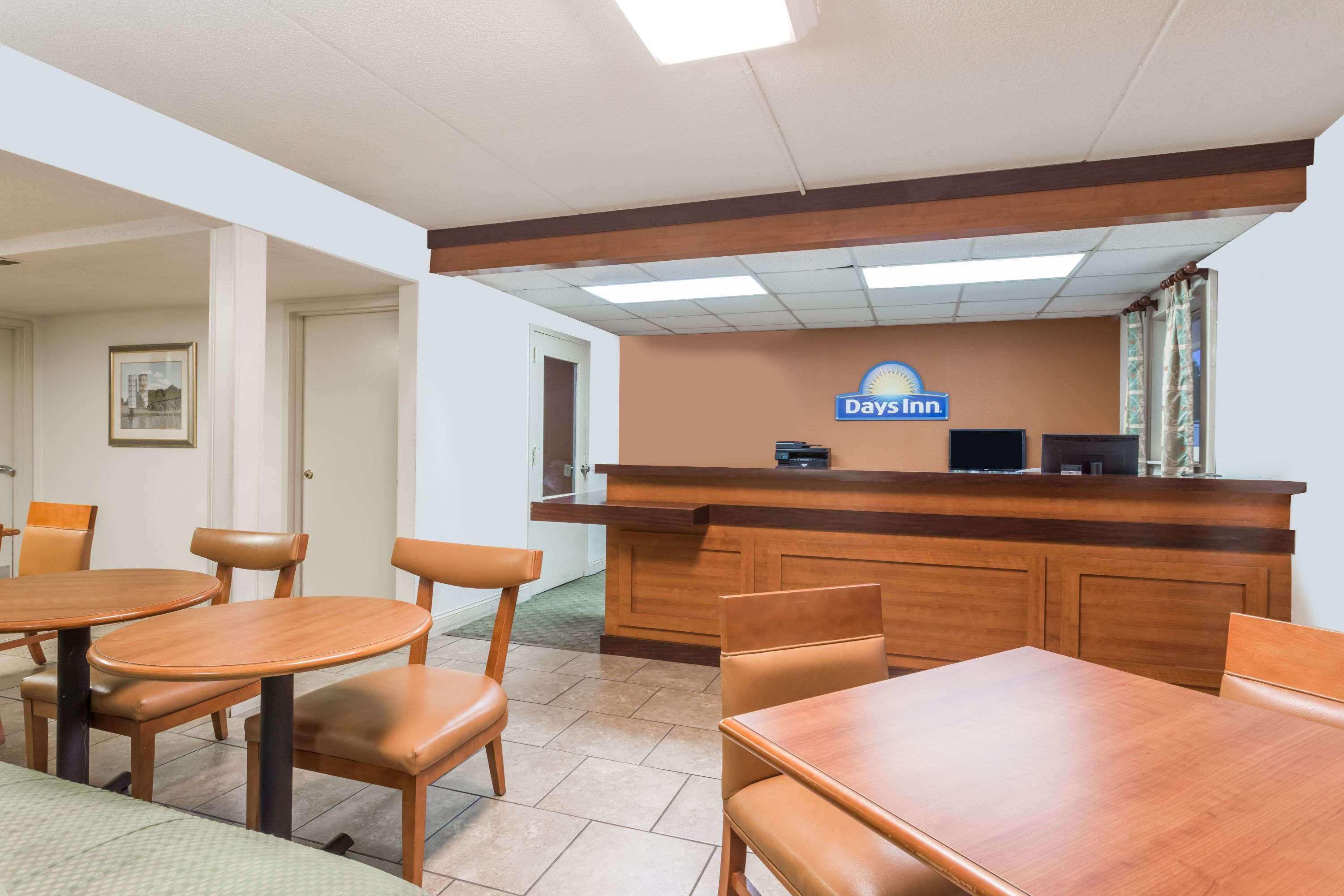 Days Inn By Wyndham Tappahannock Экстерьер фото